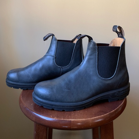 Blundstone Shoes - Blundstone Navy Boots - women’s 9.5 Australian 6.5